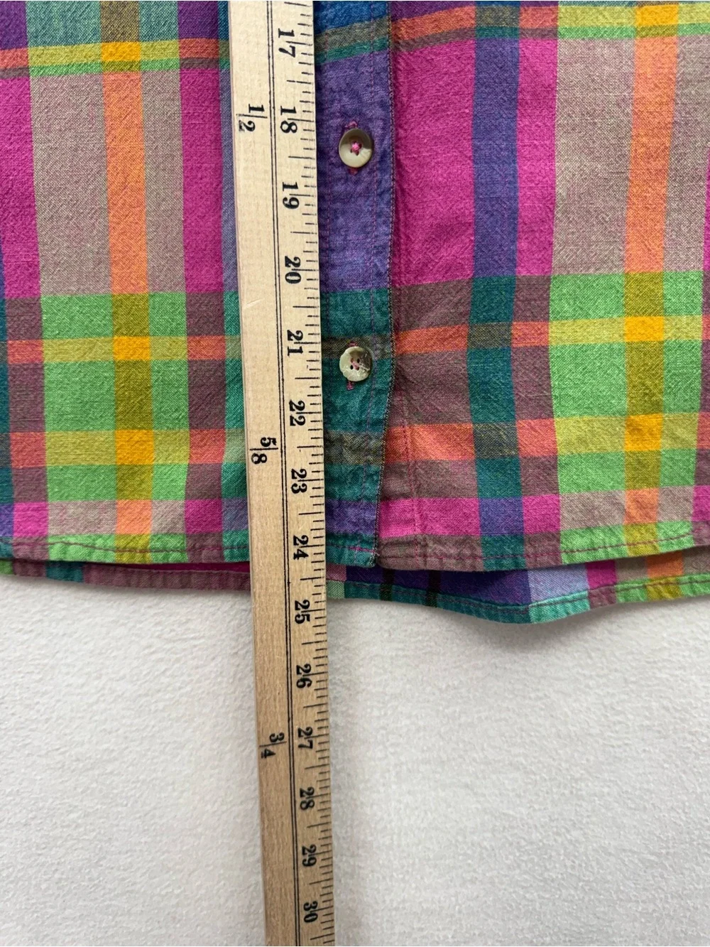 Shaver Lake Women’s 1X Plaid Multicolored Button Up Short Sleeve Top